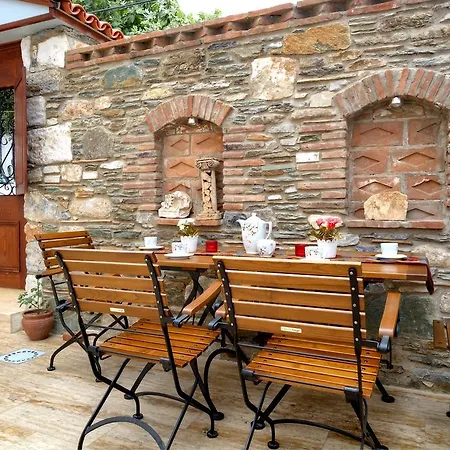 Mary's House Hotell 5*