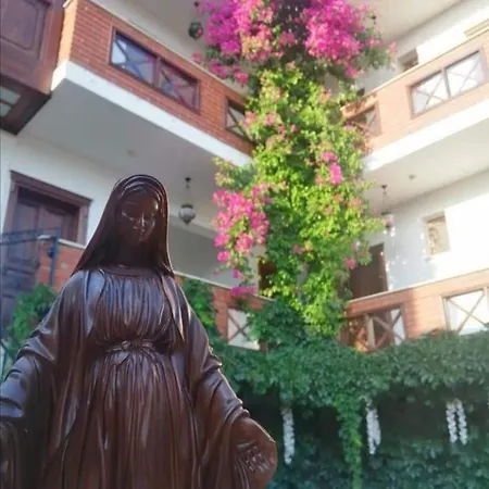 Mary's House Hotel 5*